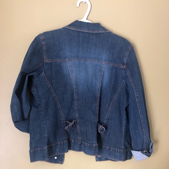 Women’s Jean Jacket - Picture 2 of 6